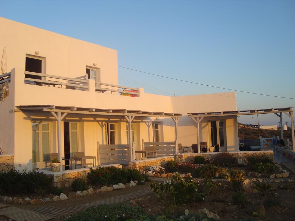 Makares Aparthotel Donoussa Exterior photo