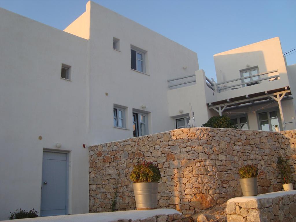 Makares Aparthotel Donoussa Exterior photo